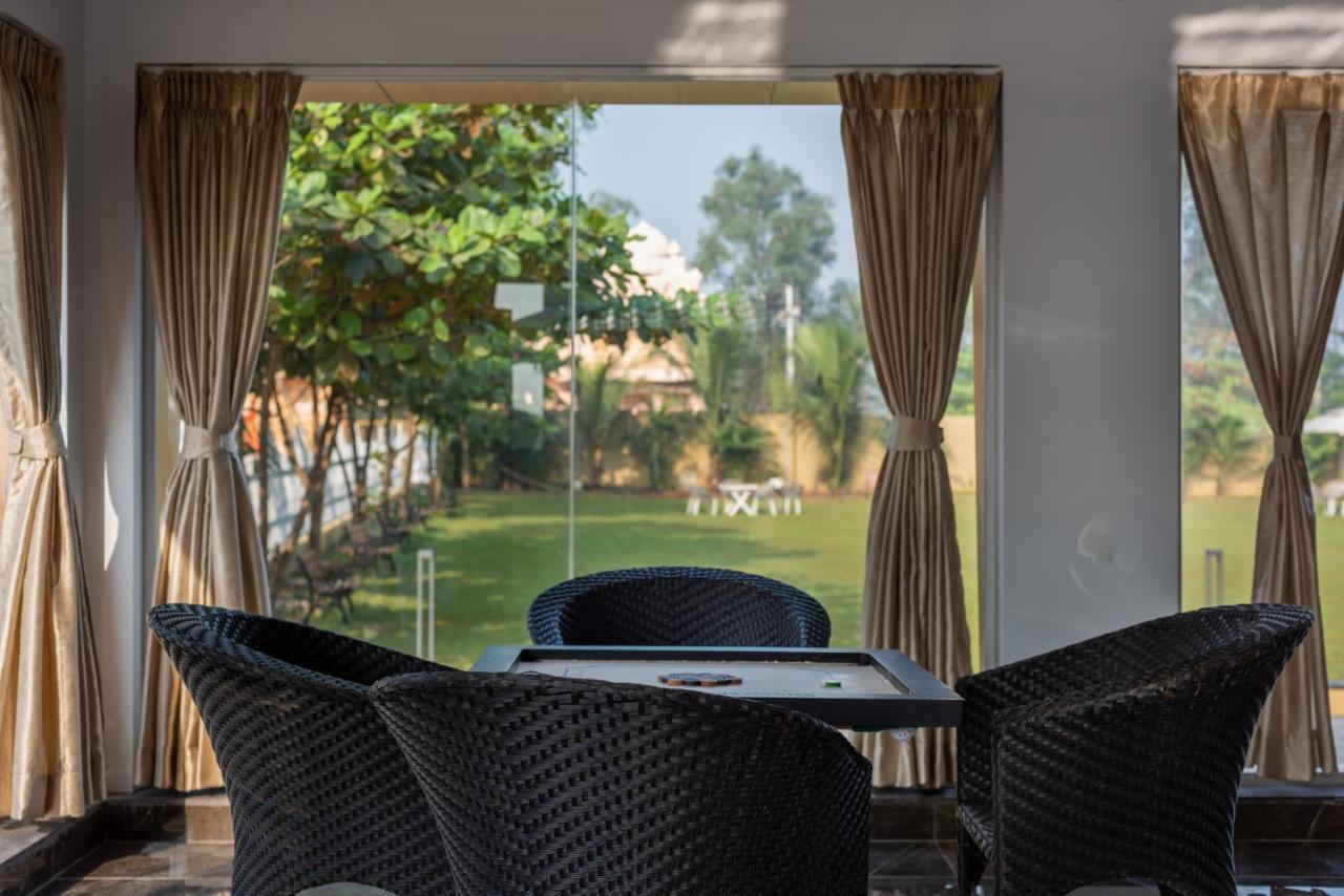 Paramount Riverfront Resort & Spa, Karjat Dış mekan fotoğraf