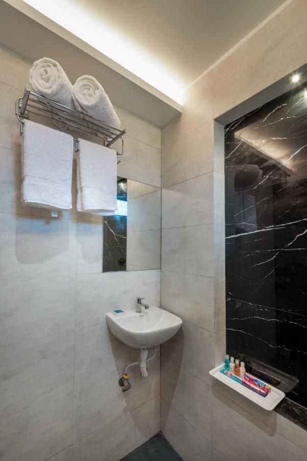 Paramount Riverfront Resort & Spa, Karjat Dış mekan fotoğraf