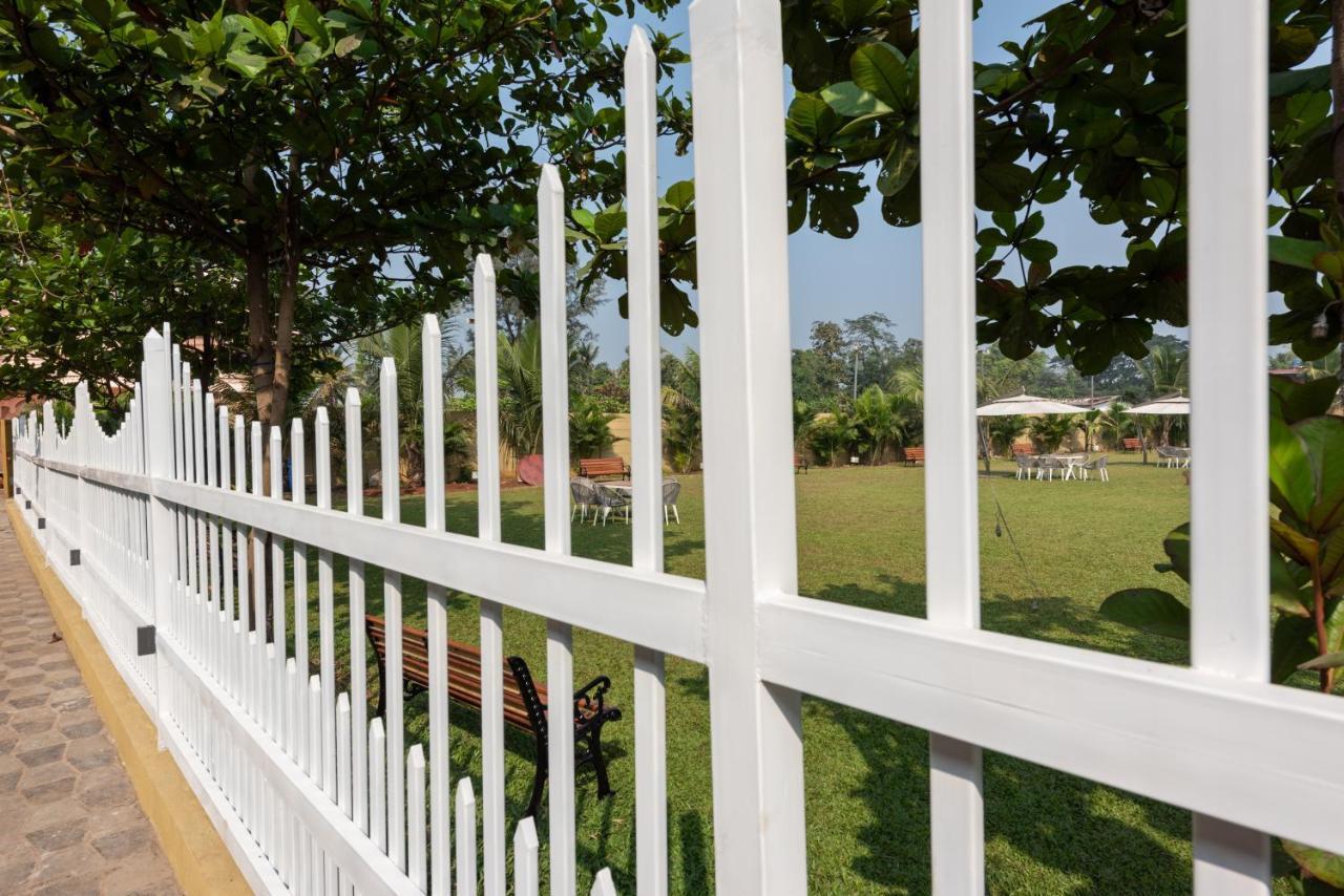 Paramount Riverfront Resort & Spa, Karjat Dış mekan fotoğraf