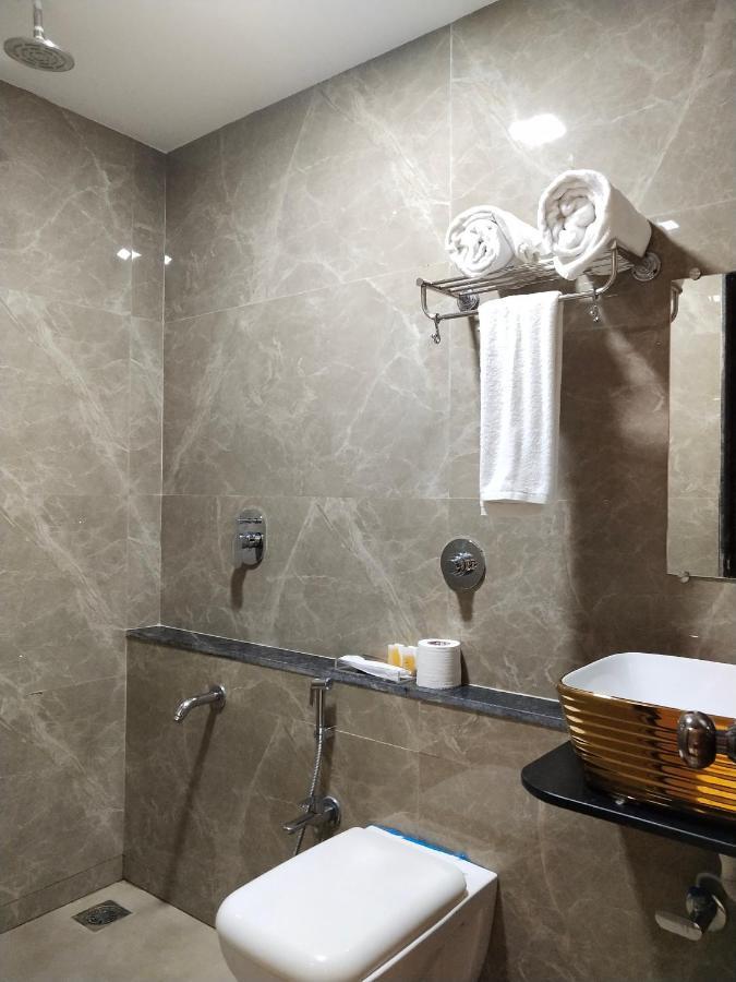 Paramount Riverfront Resort & Spa, Karjat Dış mekan fotoğraf