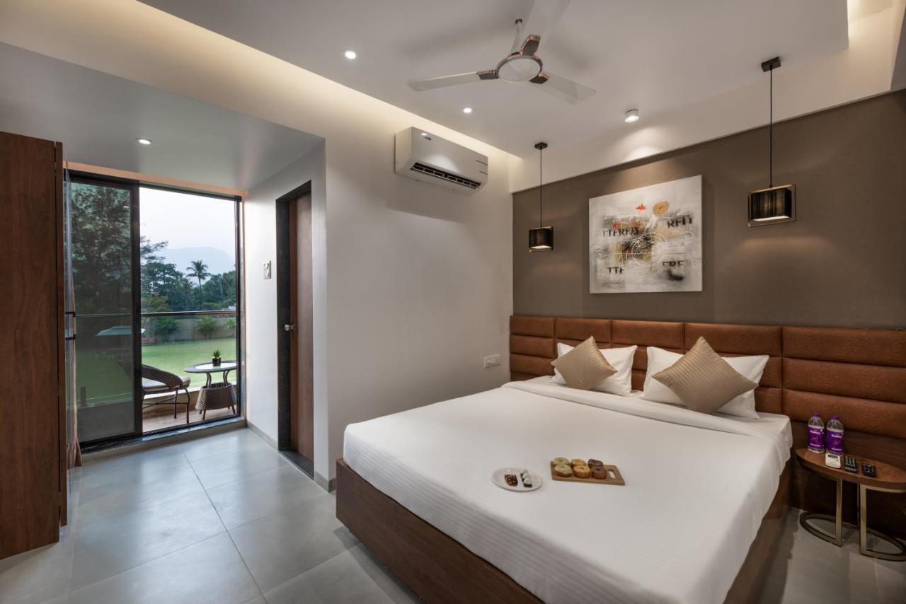 Paramount Riverfront Resort & Spa, Karjat Dış mekan fotoğraf